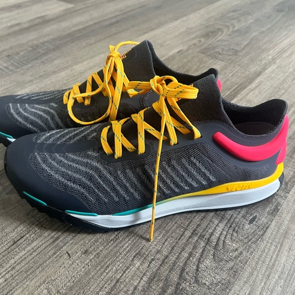 The North Face Shoes The North Face Mens Vectiv Escape Knit Shoe 5